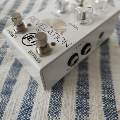 Jet Pedals Revelation Radiant Space Reverb 2023 - 2025 - White image 1