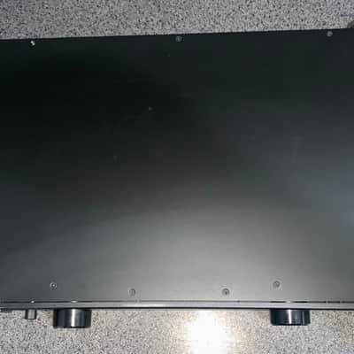 Furman PL-PLUS C Power Conditioner with Voltmeter 2010s - Black image 4