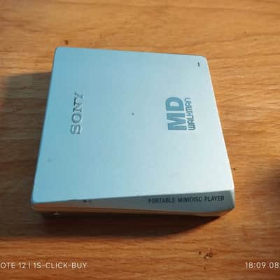 Sony MZ E75 1999 - Sony Walkman portable mini disc player MZ E75 silver working image 6