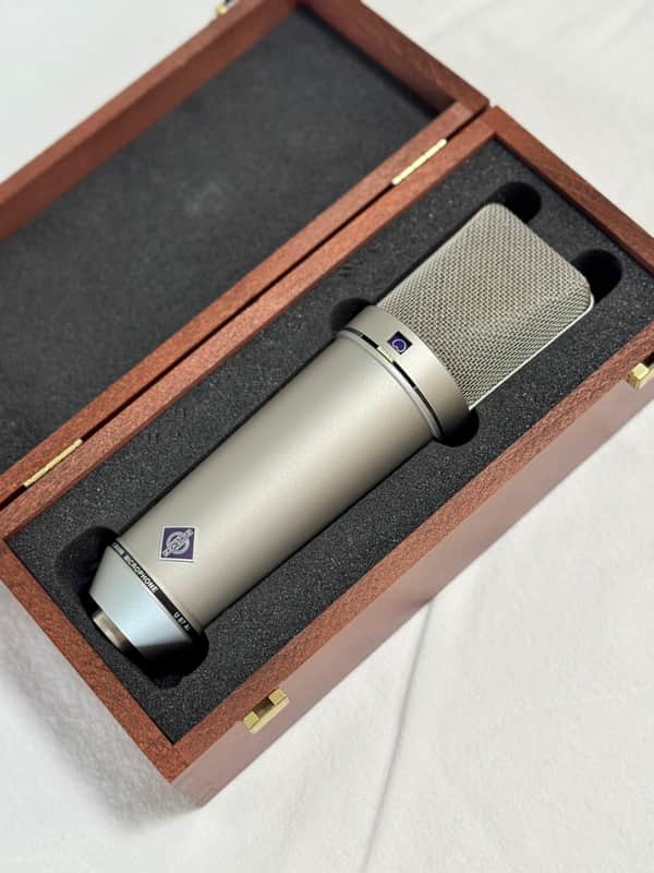 Neumann U 87 Ai Complete Vocal Recording Package + Shock Mount, Case, Pop Filter, Cables – Excellent image 1