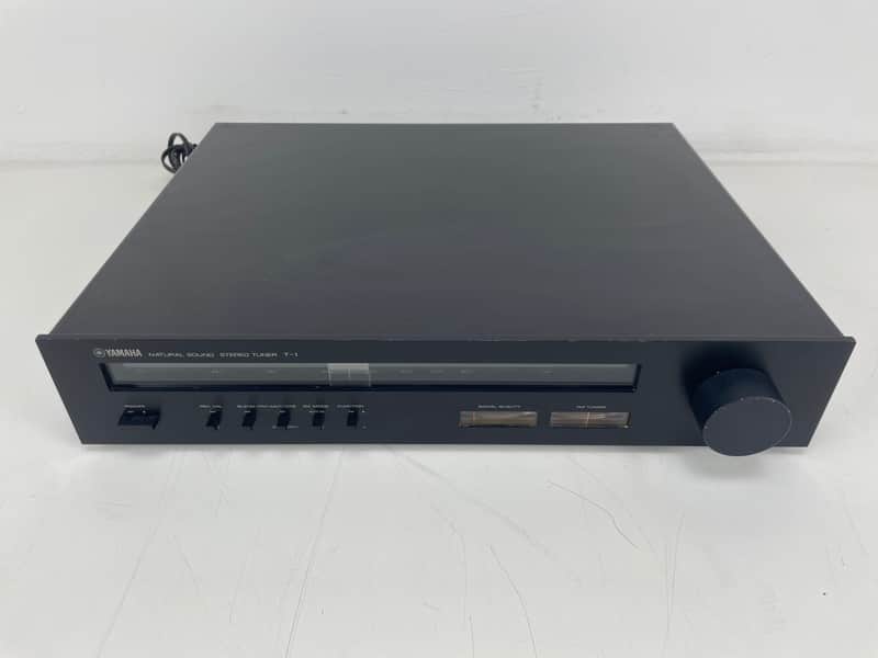 Yamaha - T-1 - Tuner image 1