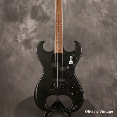 Burns London Scorpion Bass Near Mint 2002 Black image 2