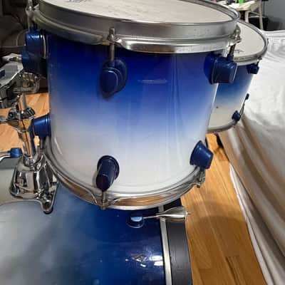 Mapex Pro M Blue & White Fade Drum Set image 10