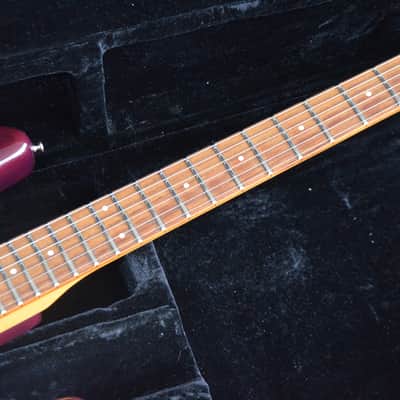 Blade Levinson RH Strat-style guitar*sounds/plays/looks really great! Top quality made in Japan ca.1992/93*has handmade passive Leosounds PU's*fine trem with roller bridges*frets are 100%*1799€ imagen 11