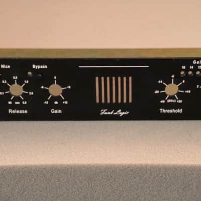 FMR Audio Really Nice Compressor RNC1773 and Leveling Amplifier RNLA7239 with Funk Logic rack mount LARC-11000 image 16