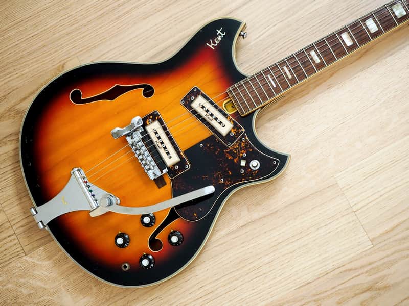 1960s Kent Model 820 Vintage Electric Guitar Japan Kawai Flame Maple 100% Stock image 1
