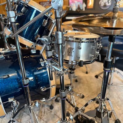 Complete set-up Dixon Artisan, Sabian cymbals, Yamaha hardware image 8
