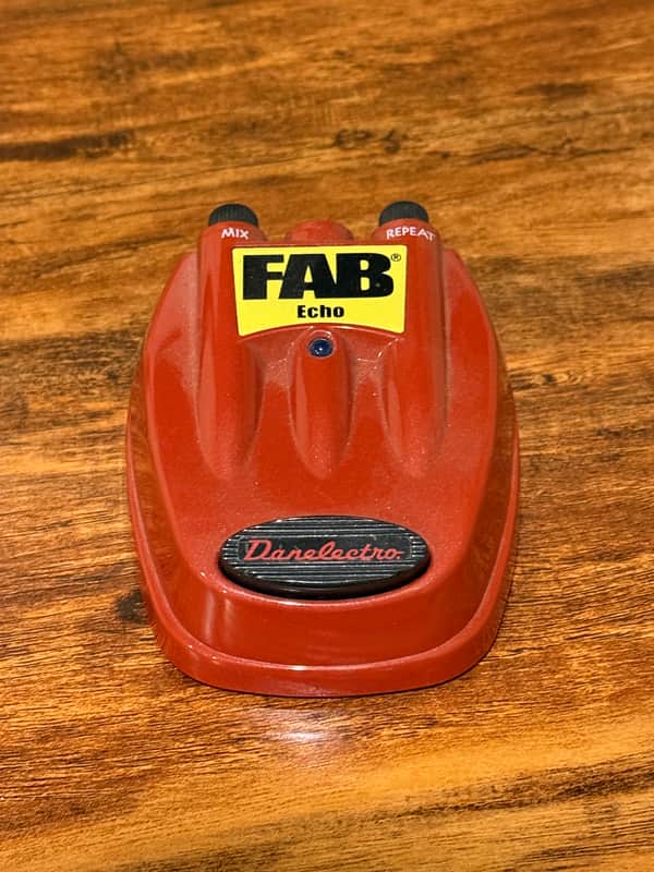 Danelectro Fab Echo