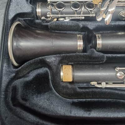 USED Selmer 100 Wooden Bb Clarinet image 4