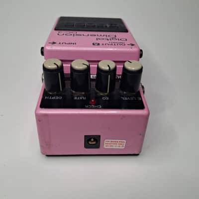Boss DC-3 Digital Dimension (Blue Label) 1988 - 1989 - Pink image 4