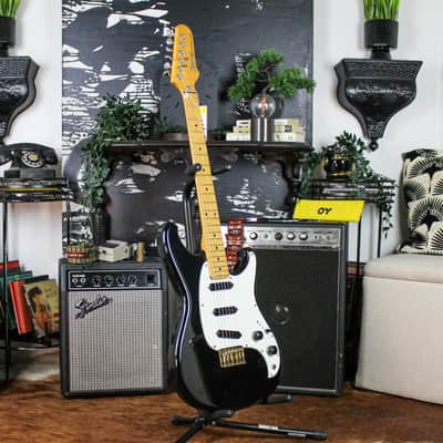 Preowned 1984 Ibanez Roadstar II Series S-Style Solid Body Electric Guitar -- Gloss Black image 5
