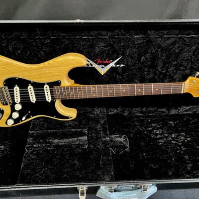 Fender Stratocaster Post Modern Custom Shop 2023 - Journeyman Relic Natural image 8