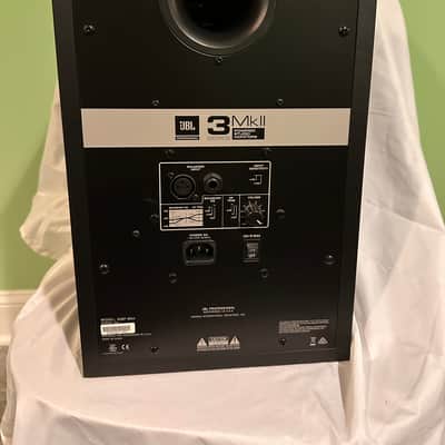 JBL 308P MkII 2-Way 8" Active Nearfield Studio Monitors (Pair) 2010s - Black image 2