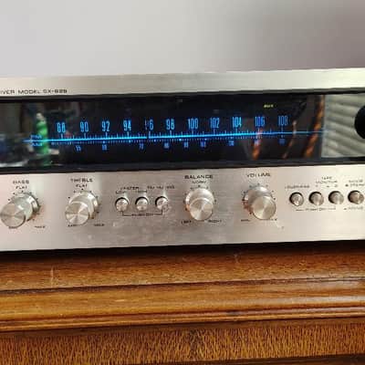 Pioneer SX626 receiver in excellent condition, serviced - 1970's image 1
