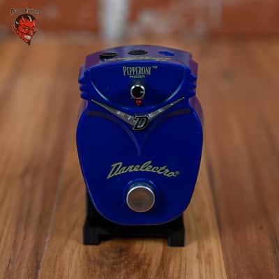 Danelectro Pepperoni Phaser DJ-6 Blue image 2