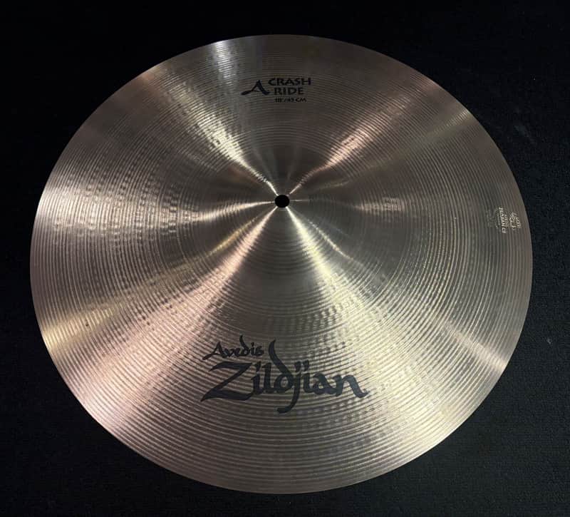 Zildjian Used 18 in. A Crash Ride Cymbal 1559g image 1