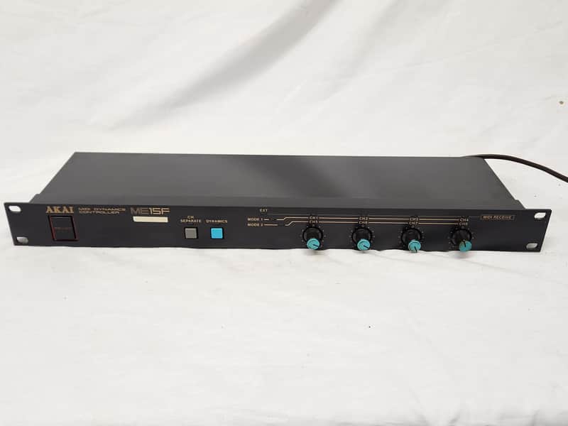 Akai me15f