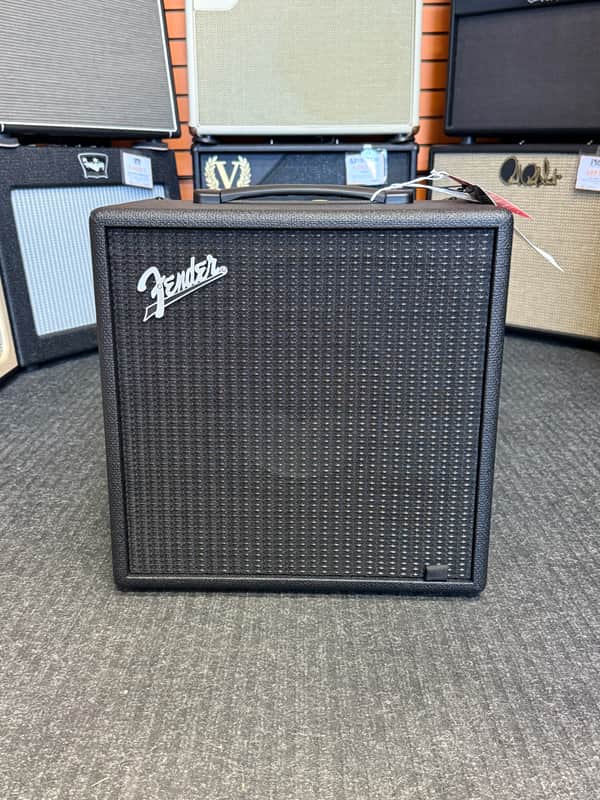 Fender "Rumble LT 25" 25w Bass Combo image 1