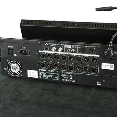 Yamaha LS9-32 32-Input Digital Mixing Console CG0140T image 10