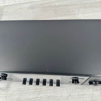 Line 6 Helix Rack Guitar Multi-effects Rack Processor - Foot Controller Included image 10