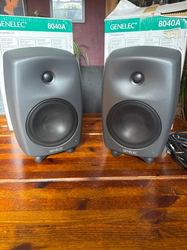 Genelec 8040A 6.5" Powered Nearfield Studio Monitor (Pair)