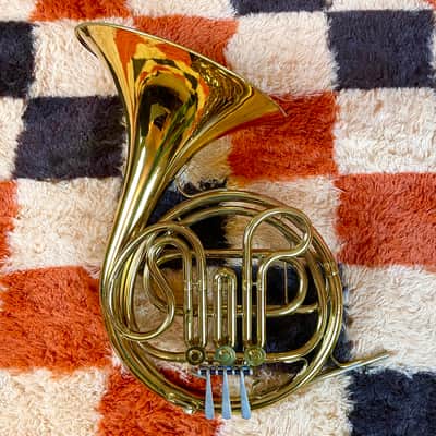 King 618 Single French Horn W/ Case (Plays Great!) image 2