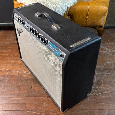 1976 Fender Vibrolux Reverb Vintage 1970s CBS Silverface Made In USA 2x10 Tube Combo Amplifier W/ Original Footswitch & Cover! image 3