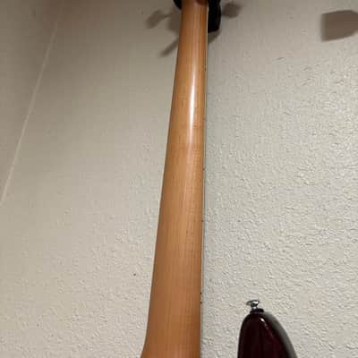 Sire Marcus Miller V8 5 String 2022 - Tobacco Sunburst image 5