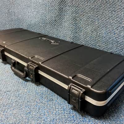 Fender Deluxe Lefty Jazz Bass Flight Case TSA Approved image 2