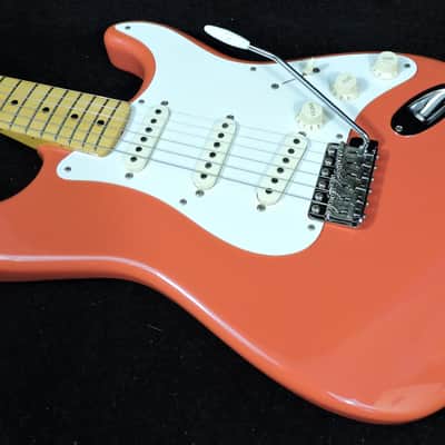 Fender 'Hank Marvin' Signature Stratocaster 1996 Fiesta Red image 2