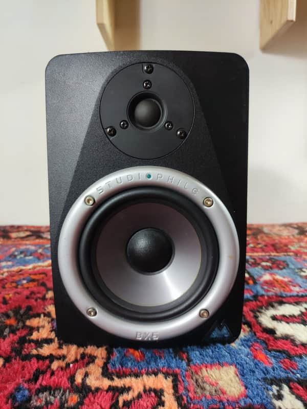 M-audio BX-5 Powered Studio Monitor image 1