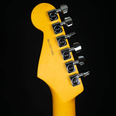 Fender American Professional II HSS Stratocaster Rosewood Fingerboard 3-Color Sunburst 2022 (US22110852) image 14