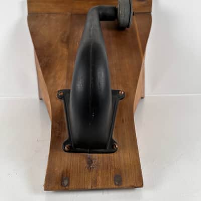 Atwater Kent Radio Horn Wood Vintage Tombstone image 6