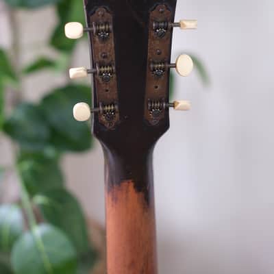 Gibson LG-2 1946 image 10