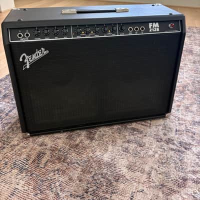 Fender FM 212R image 1