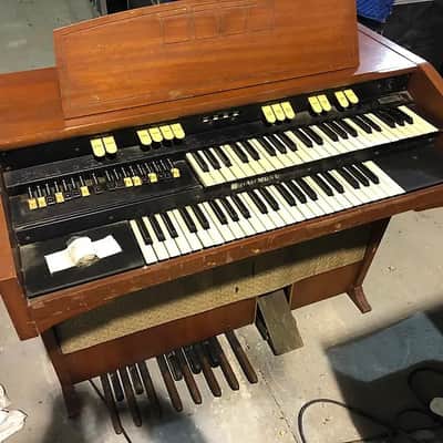 Hammond L122 Organ owned & used by Rick Wakeman of YES 1950 Natural image 1