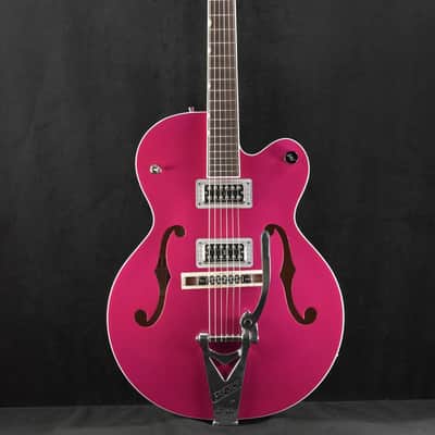 Gretsch G6120T-HR Brian Setzer Signature Hot Rod Hollow Body with Bigsby Candy Magenta image 2