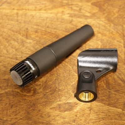 Shure SM57 Cardioid Dynamic Instrument Microphone image 2