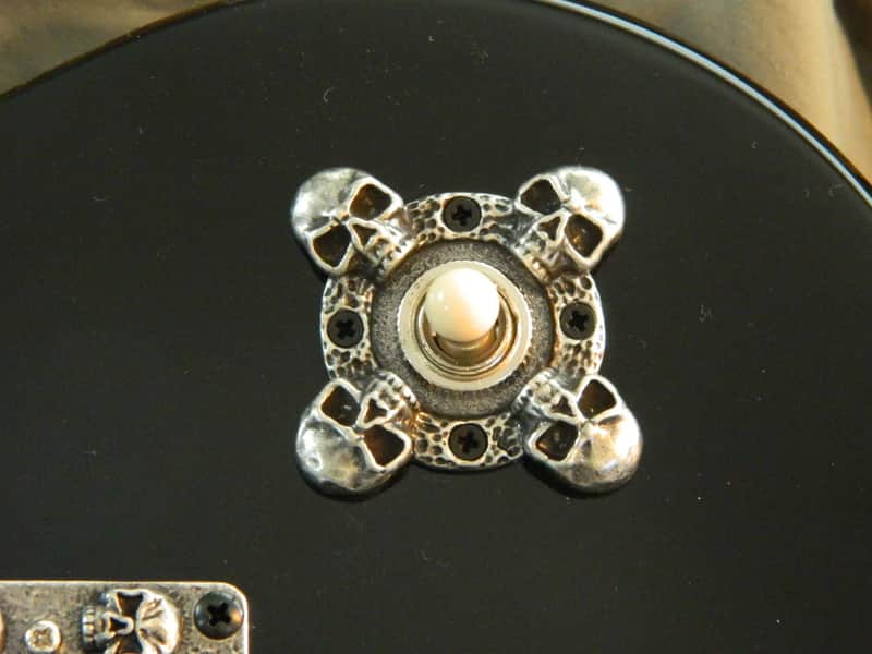 skull toggle switch cover fits gibson, epiphone, jackson, bc rich, esp dean les paul sg guitar ECT.. image 1