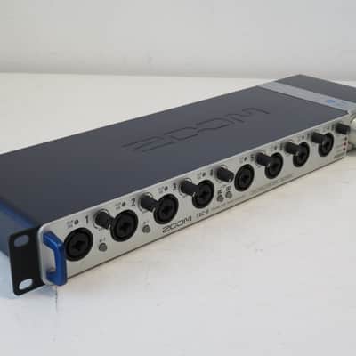 Zoom TAC-8 Thunderbolt MIDI Audio Interface Converter – Boxed image 5