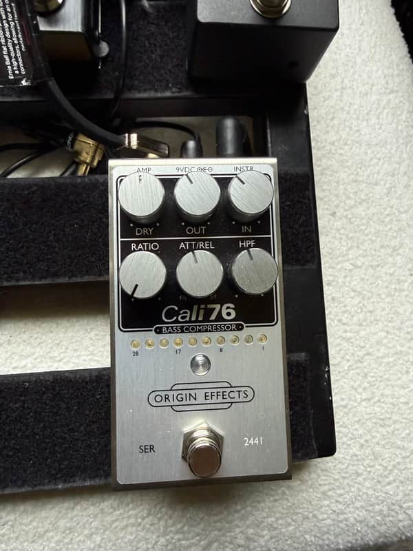 Origin Effects Cali76 Bass Compressor