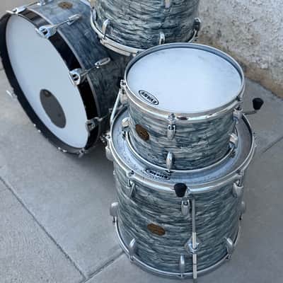 Gretsch Stop Sign Badge Drums 1970-1979 - Sky Blue Pearl image 3