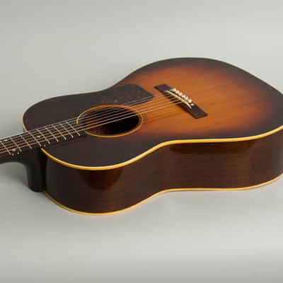 Gibson  LG-2 Flat Top Acoustic Guitar (1947), molded plastic hard shell case. image 7
