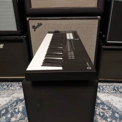 Novation Launchkey 49 MKIII MIDI Keyboard Controller image 7