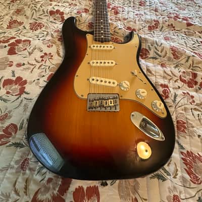 Fender Robert Cray Artist Series Signature Stratocaster 2003 - 2019 - Violet image 6