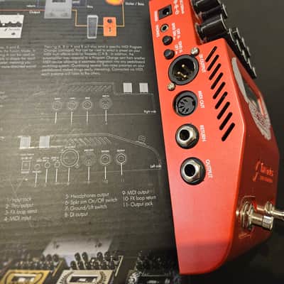 Two Notes Le Lead Dual Channel Tube Preamp 2010s Red image 3