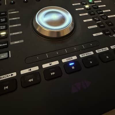 Avid Pro Tools Dock 2010s - Black image 4