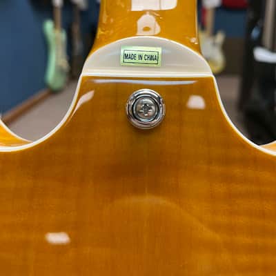 Hagstrom SUVIK-DDL Super Viking Semi-Hollow - Dandy Dandelion image 5