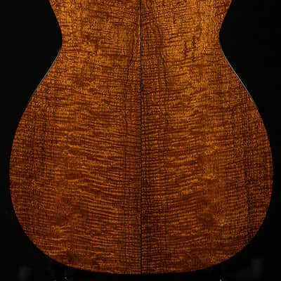 Martin Guitars Custom Shop 0-18 - 2026 NAMM image 3