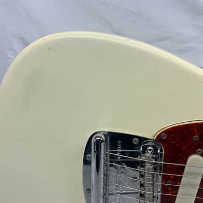 Fender Mustang 1967 Electric Guitar - Non-Original Neck Pickup image 4